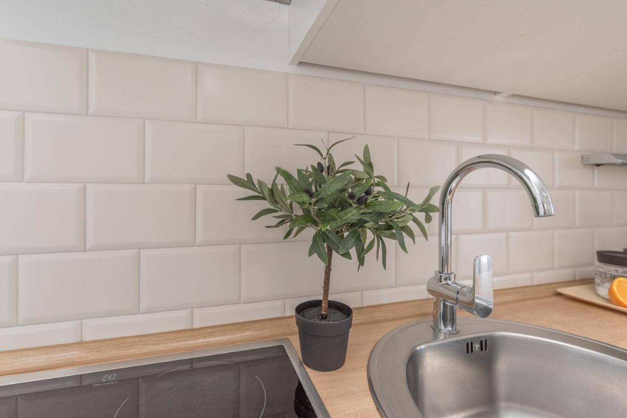 Apartment Tema Vir Eksteriør billede