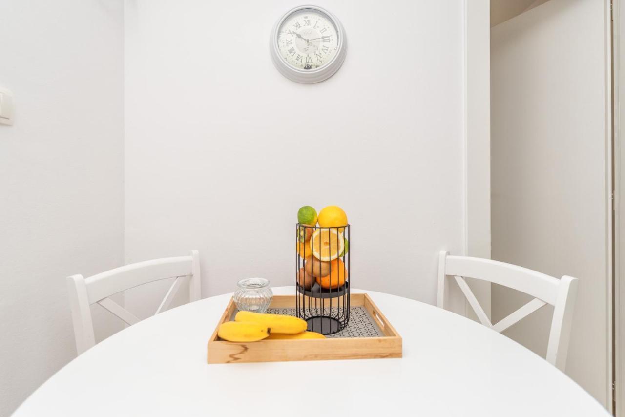 Apartment Tema Vir Eksteriør billede